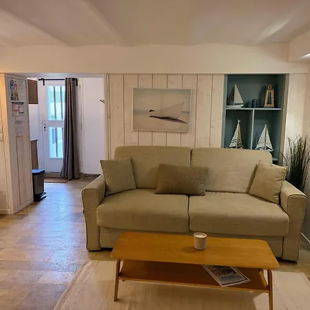 Apartment St Laurent - Bel Refait A Neuf A 50 M De La *