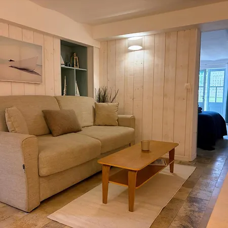 Apartment St Laurent - Bel Refait A Neuf A 50 M De La