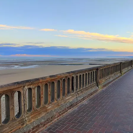 Apartment St Laurent - Bel Refait A Neuf A 50 M De La