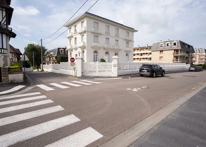 St Laurent - Bel Refait A Neuf A 50 M De La * Cabourg